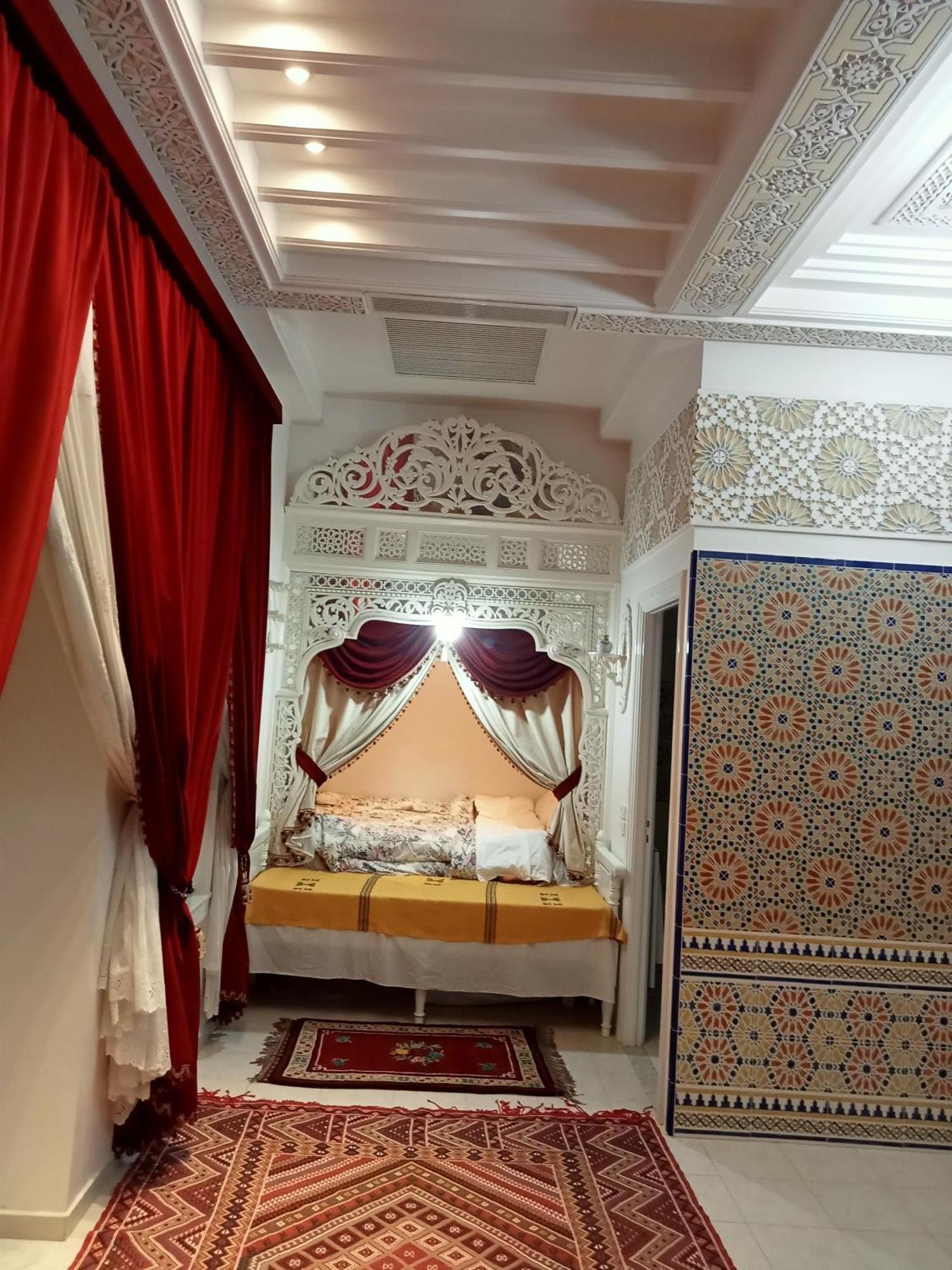 Chez Mme Jaouida Bed & Breakfast Kairouan Exterior photo